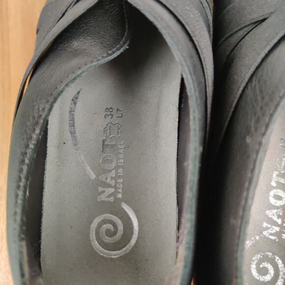 Naot Apera Soft Black Leather Women’s Size 7/EU 38 Slip On Elastic Strap Loafers - Picture 8 of 12